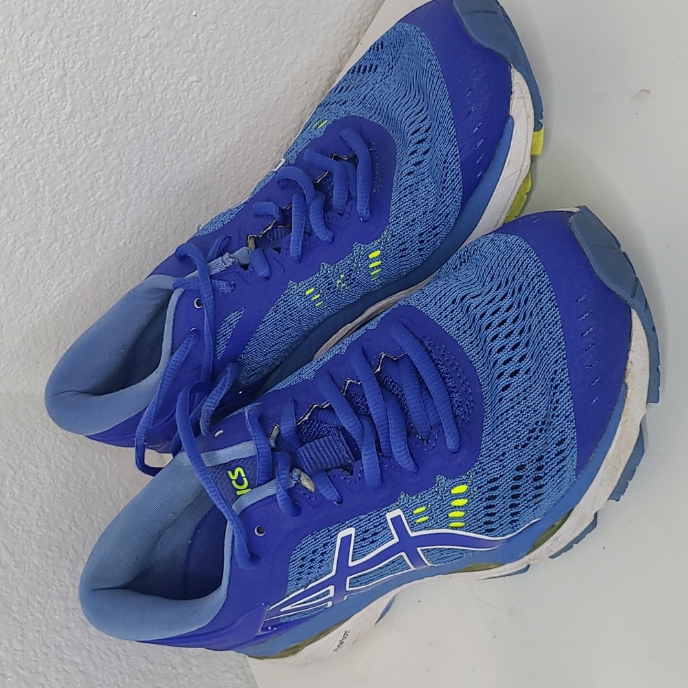 Asics kayano 24 size 7.5 blur running shoes 👟 sneakers